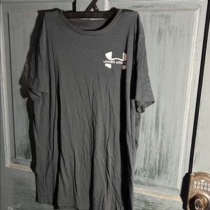 Under Armour black Short Sleeve Tee